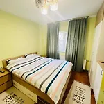 2 Bedroom Apartment And Separate Kitchen 52Mp
