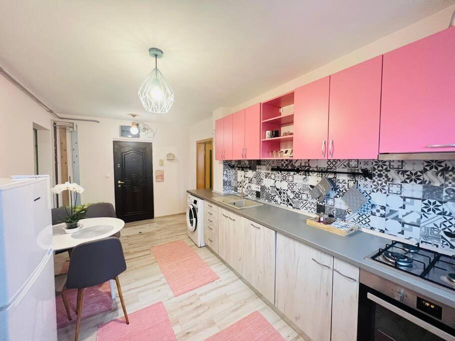 Appartamento 2 Bedroom And Separate Kitchen 52mp